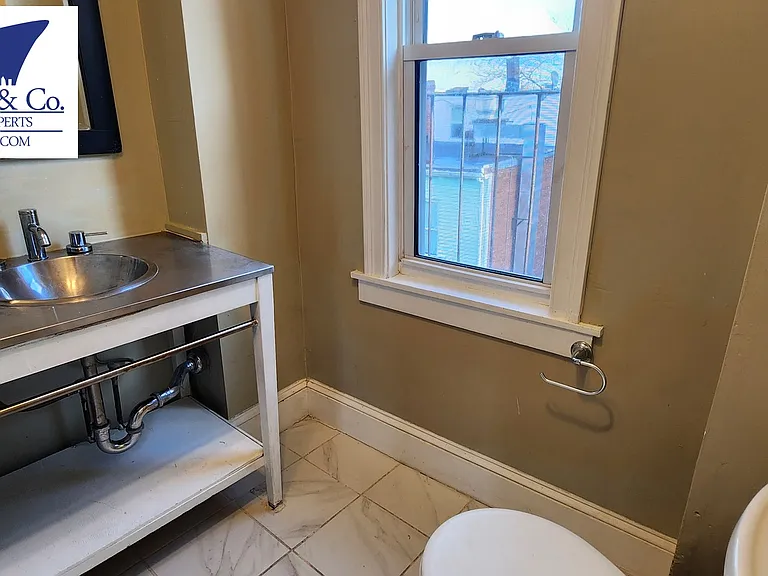 4 Wilbur Ct #3 — Photo 9
