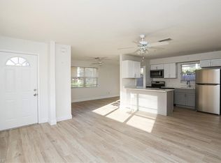 521 96th Ave N Unit B, Naples, FL 34108