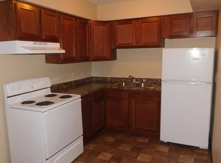 245 38th Street Dr SE APT 14, Cedar Rapids, IA 52403