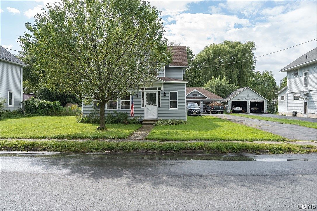 726 Sherman St, Watertown, NY 13601 Zillow