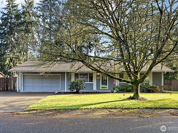 4th image of 604 Hawks Glen Drive SE