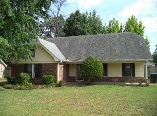 7857 Terry Franklin Dr, Memphis, TN 38133