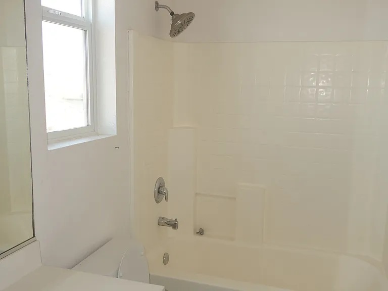 1380 Bamboo St — Photo 15