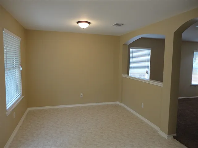 2684 Bradley Ln — Photo 4