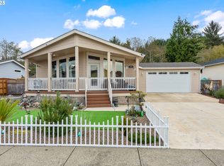 1060 Cedar Loop, Lakeside, OR 97449