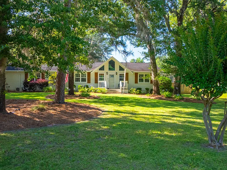 307 Doe Run Cir — Photo 62