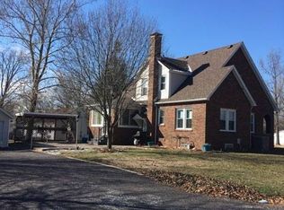 220 S East St, Virginia, IL 62691