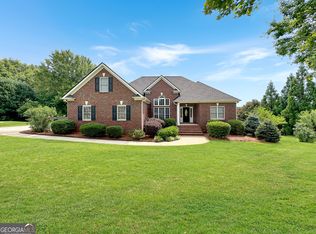 329 Harris Hills Dr, Athens, GA 30607