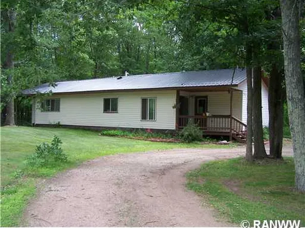 2808 10th St, Cumberland, WI 54829