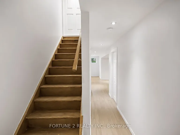 36 Joshua St — Photo 24
