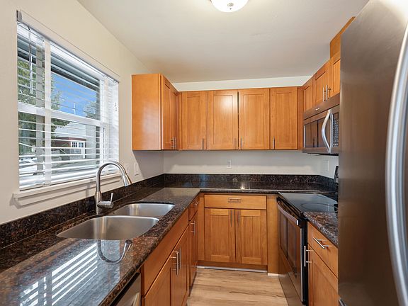 2nd image of 2733 NE 55th St #2733