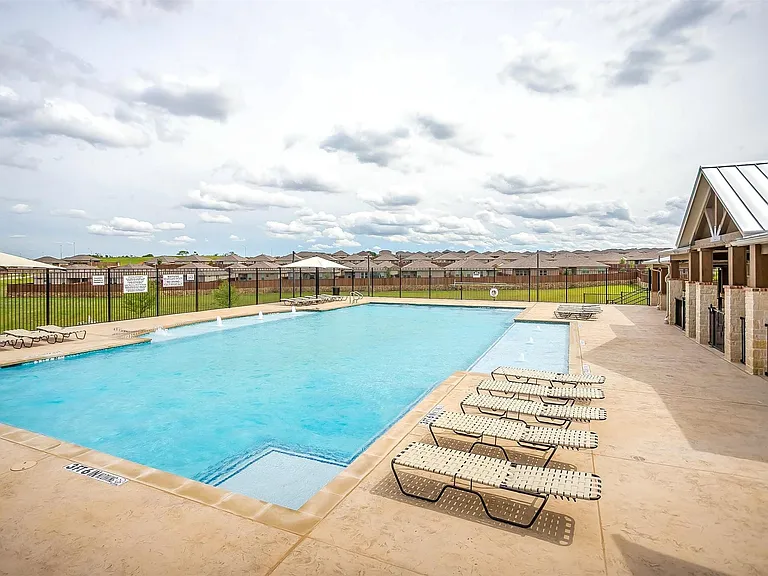 Pool 1