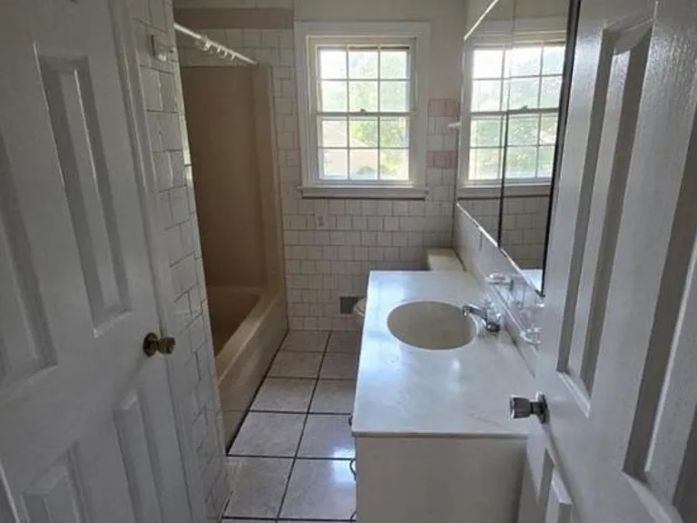 Pennway Dr — Photo 8