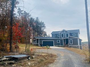 11820 Burchard Rd, Soddy Daisy, TN 37379