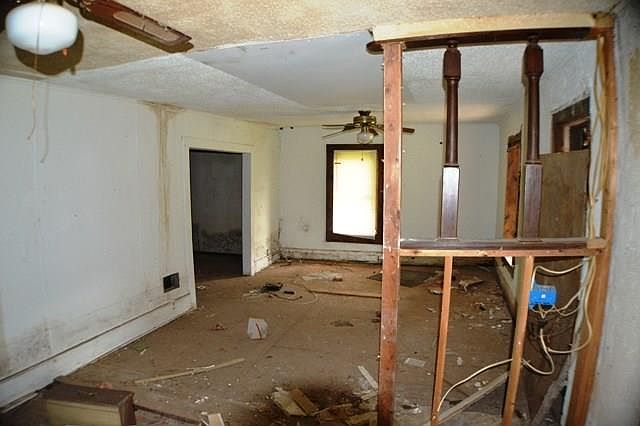 2nd image of 9 Timmons St