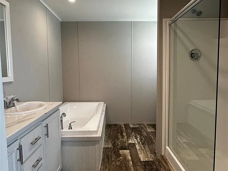 136 Caliza Dr — Photo 33
