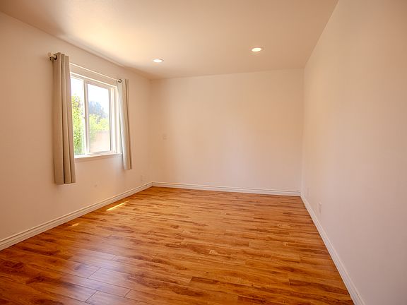 4th image of 1409 S Adria St
