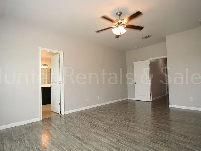 2704 Uvero Alto Dr — Photo 22