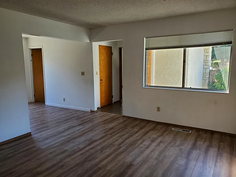 705 Sylvan Ave — Photo 5
