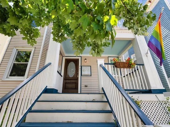 17 Saint Marks Rd #1, Dorchester, MA 02124