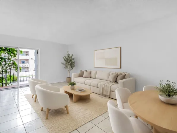6825 W Flagler St APT 202, Miami, FL 33144