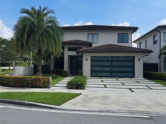 2nd image of 8706 NW 146th Ln
