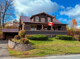 549 Main St, Woodstock, NB E7M2B9