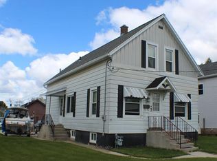 2010 Jackson St, Two Rivers, WI 54241