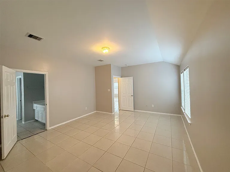 12818 Magenta Oaks Dr — Photo 27