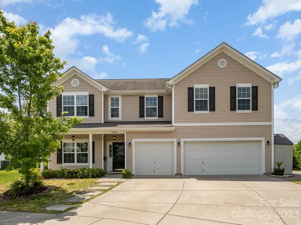 9304 Hamel St, Charlotte, NC 28215