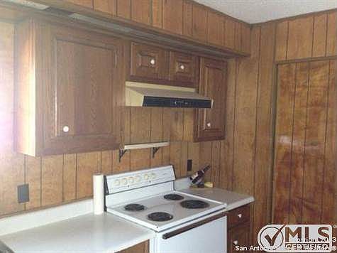 2nd image of 292 Spanish Oak Dr