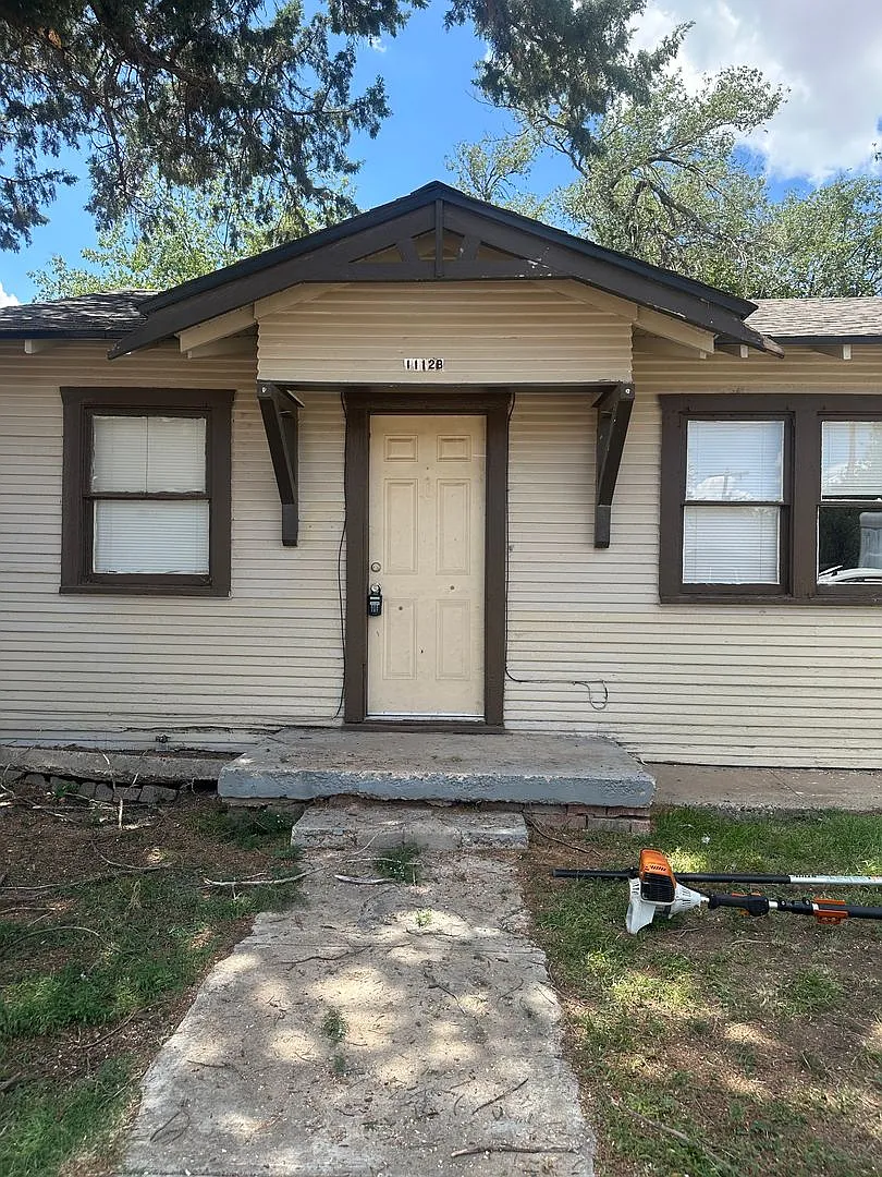 1112 S Hayden Duplex — Photo 1