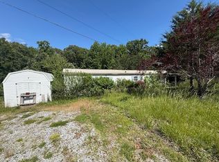 6008 Blue Springs Rd, Cadiz, KY 42211