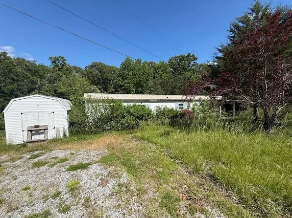 6008 Blue Springs Rd, Cadiz, KY 42211