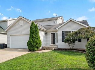 2757 Brookmeadow Dr, Belleville, IL 62221