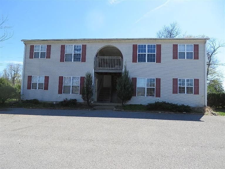 1st image of 132-138 Grinder Ct