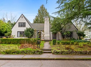556 23rd St NE, Salem, OR 97301