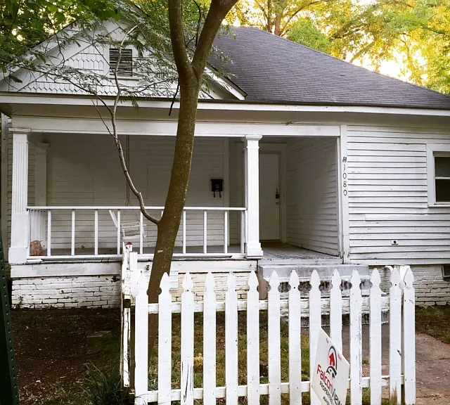 1080 Curran St NW — Photo 23