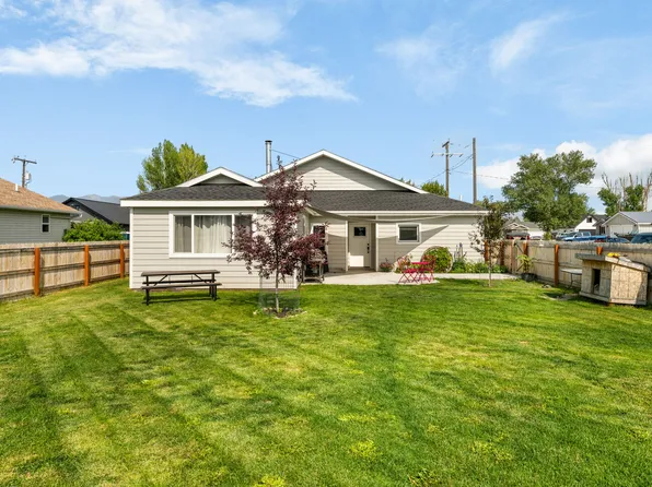 510 N Main St, Twin Bridges, MT 59754