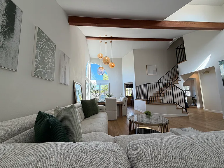 22411 Holly Ct — Photo 34