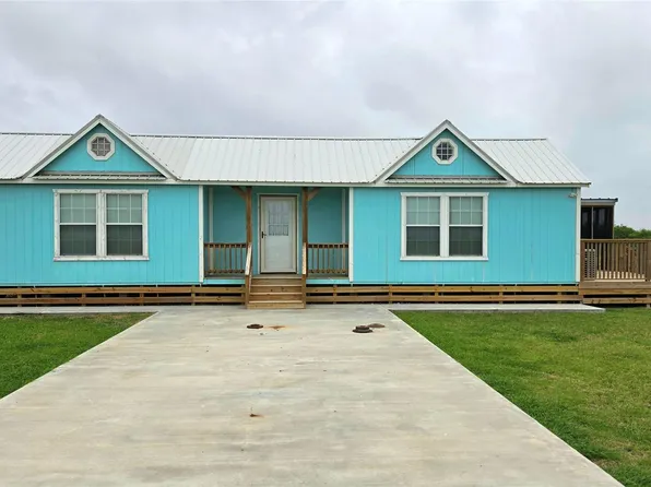 238 Ladyfish, Palacios, TX 77465