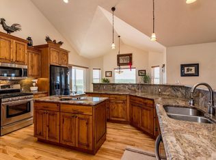 59101 Berry Pl, Strasburg, CO 80136