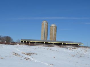 E14155 W Newburn Ave, La Farge, WI 54639