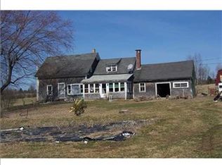 5 Rich Rd, Unity, ME 04988