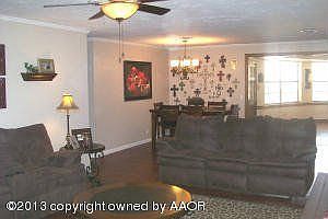 5th image of 210 Sagebrush Ave