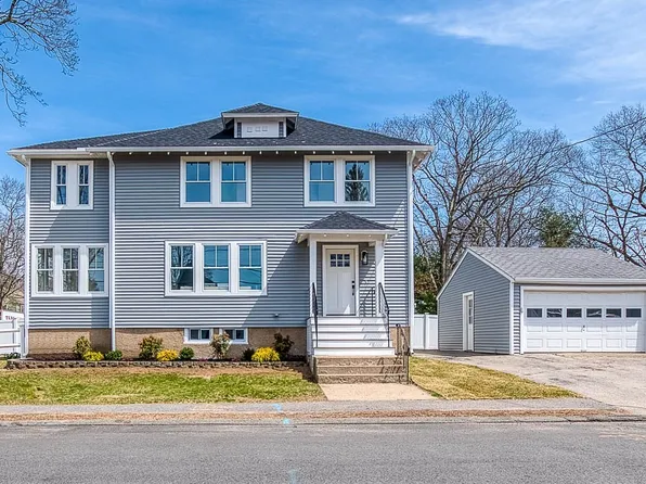 392 Mount Vernon St, Dedham, MA 02026