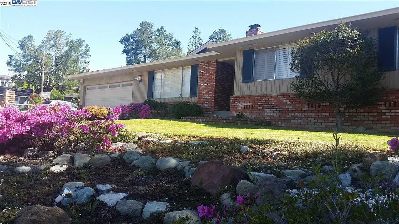 16994 Lamont Ct photo 1