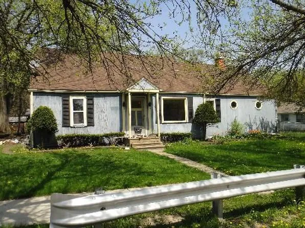 538 Ashland Ave, Aurora, IL 60505