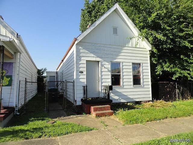 1st image of 311 E Eichel Ave
