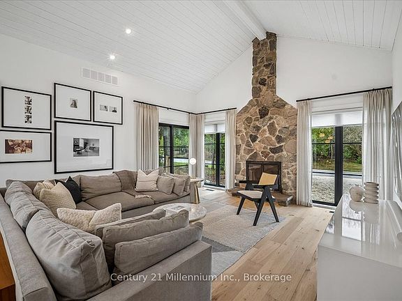 5th image of 33 Slalom Gate Rd